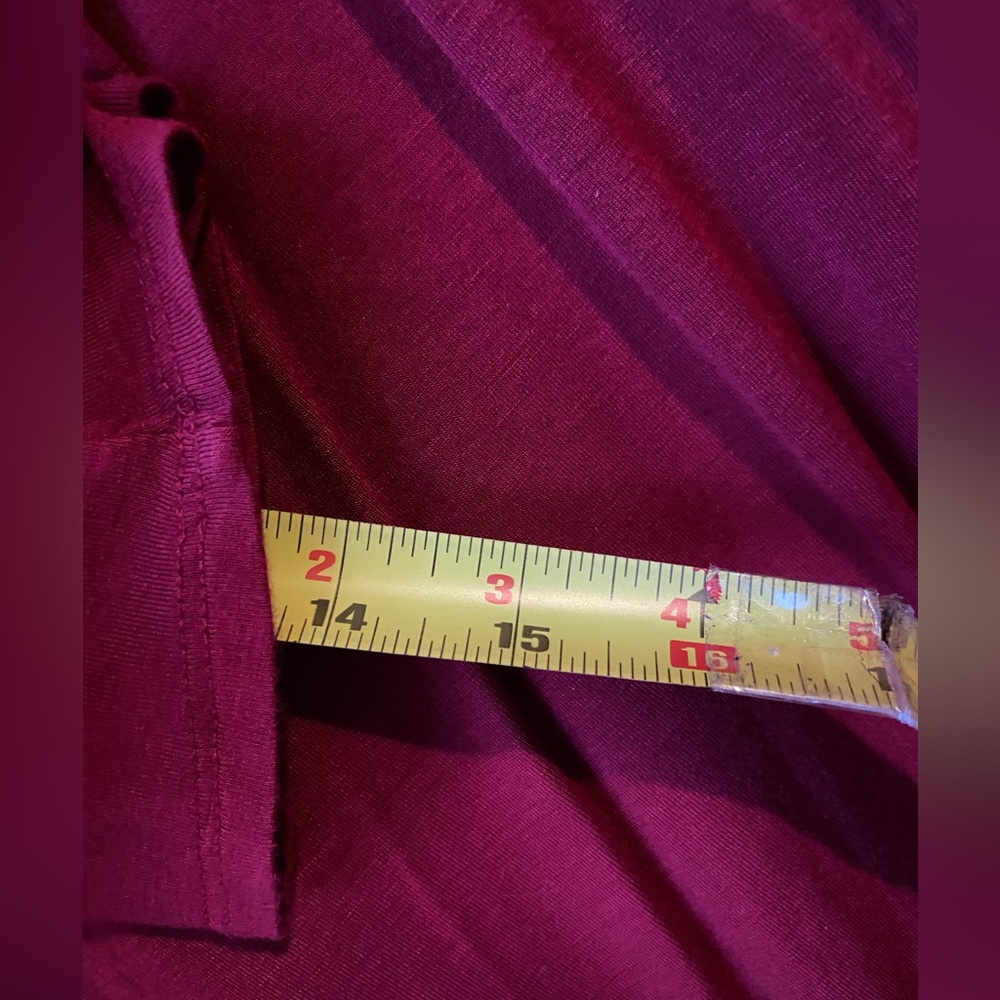Venus 3/4 Sleeve Size Medium Open Shoulder Shirt Soft - Picture 6 of 6